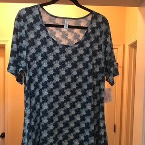 NWT XL LuLaRoe Perfect T